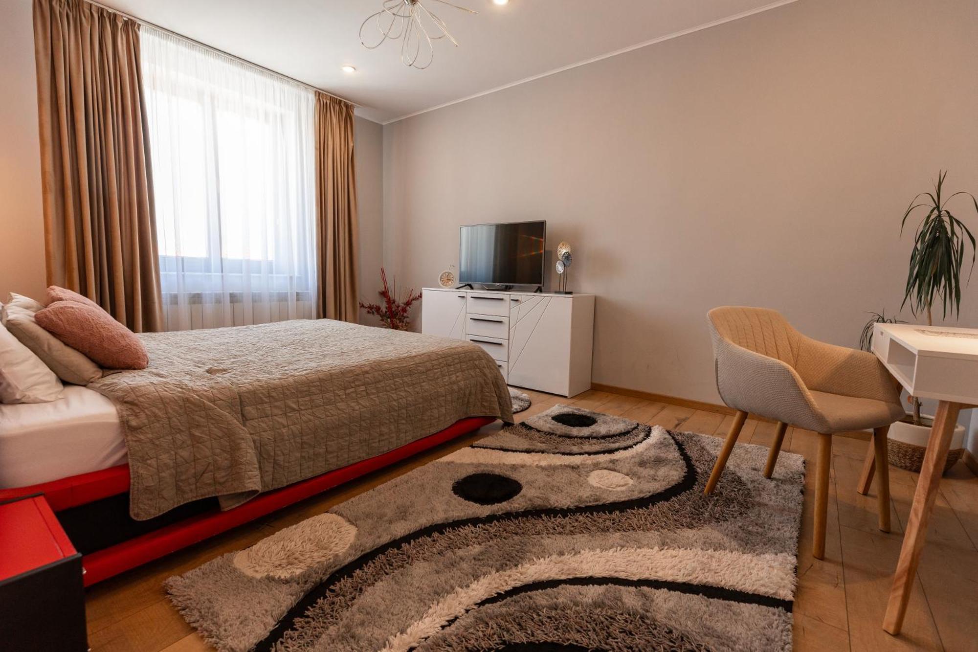 Salt Orchid Central Apartment Turda Bagian luar foto