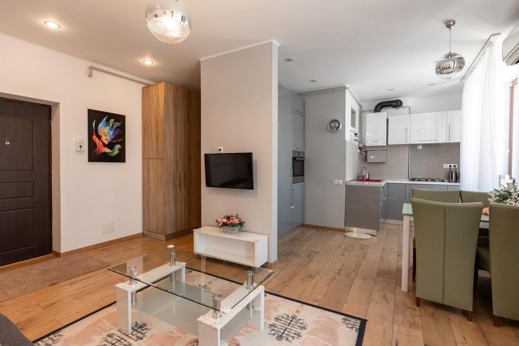 Salt Orchid Central Apartment Turda Bagian luar foto